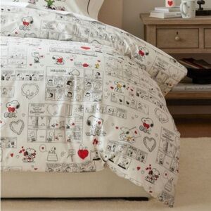 Pottery Barn Kids Peanuts Organic Cotton Duvet